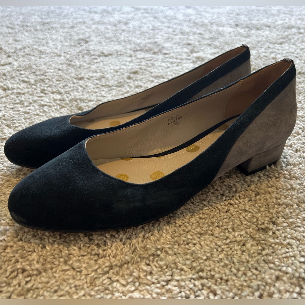 Boden colorblock pumps in black and purple